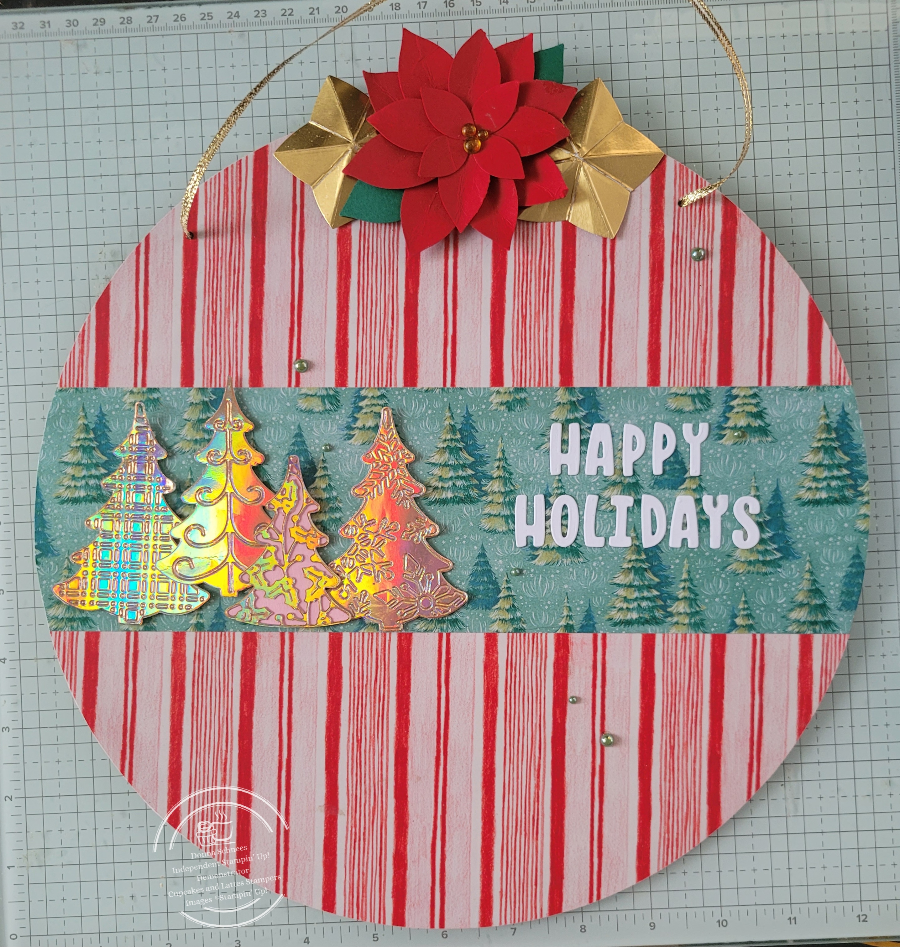 DIY Holiday Wreath: Blend New and Retired Products