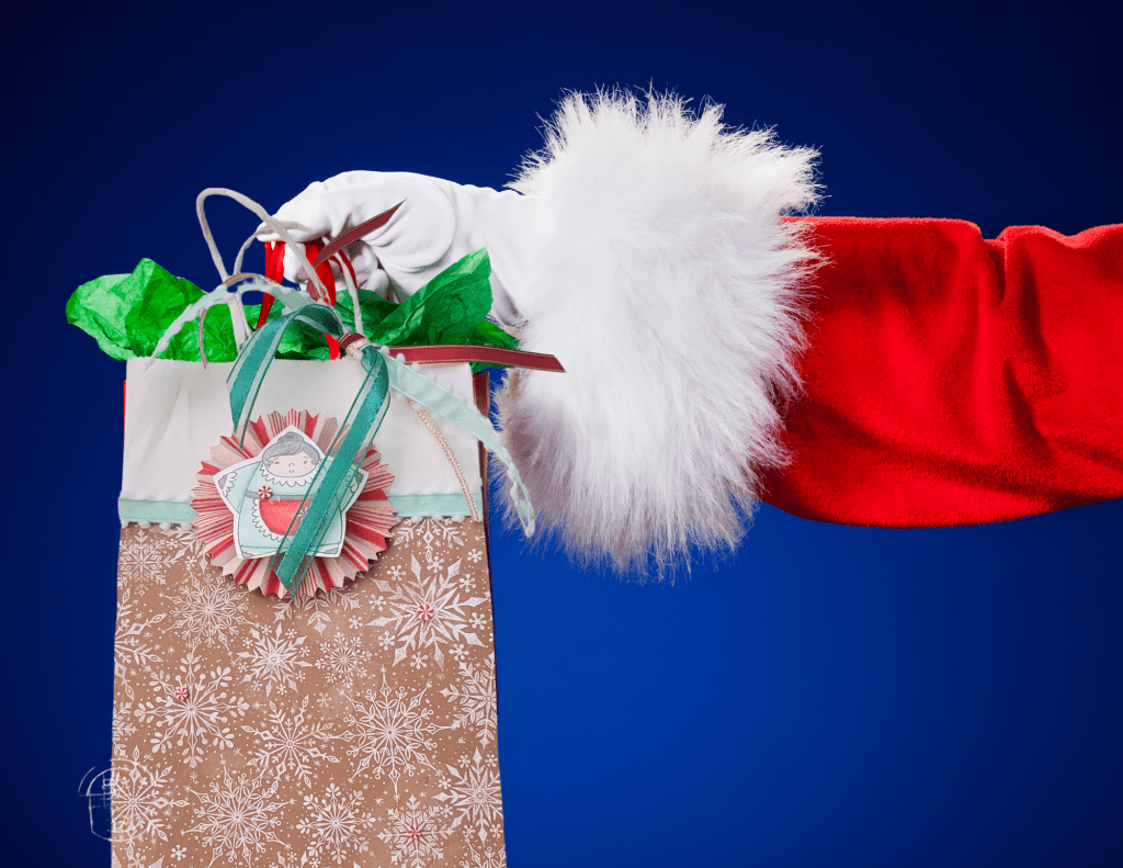 DIY Festive Gift Bags: Santa Approved&nbsp;Creations