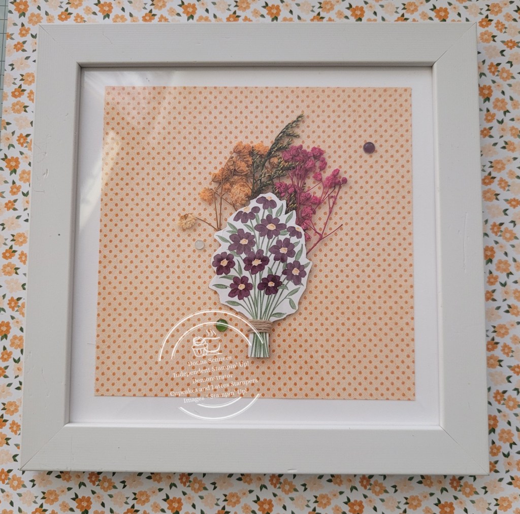 Autumn Framed Flowers: A Colorful and Textured&nbsp;Decor